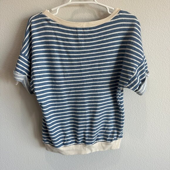 Splendid Cream & Light Blue Striped Short Sleeve Crew Neck Sweatshirt Top - Picture 2 of 5
